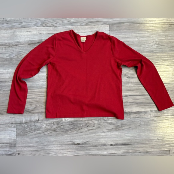 L.L. Bean Sweaters - 3/$25 L.L.Bean Red Long Sleeve Knit Top | Classic Crewneck | Size S/M